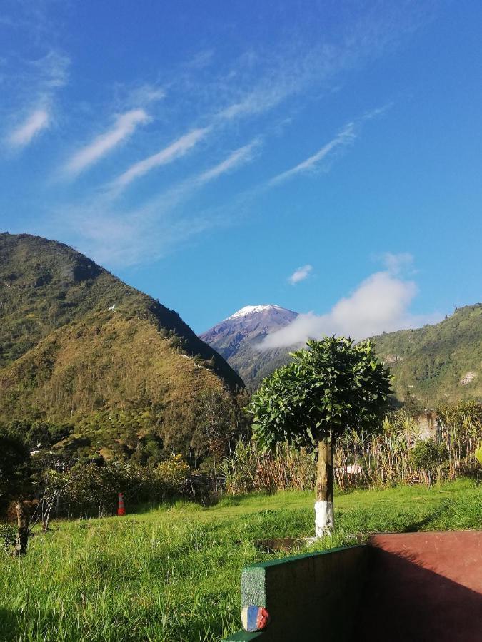 Montano Camping & Hostel Baños Exterior foto